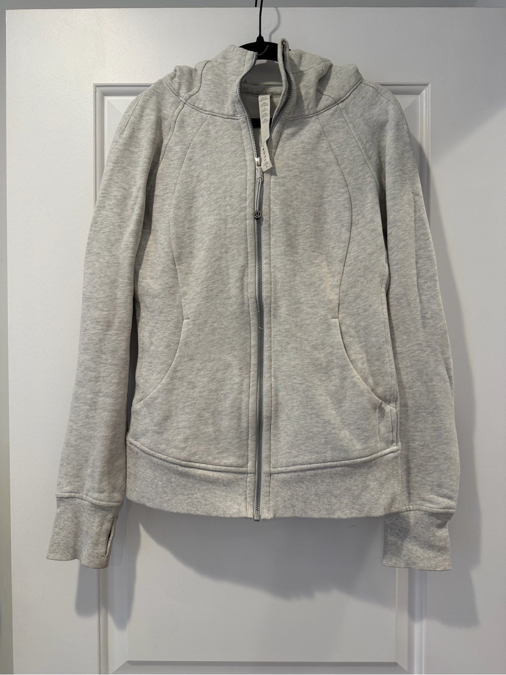 Lululemon Scuba Full Zip - size 6